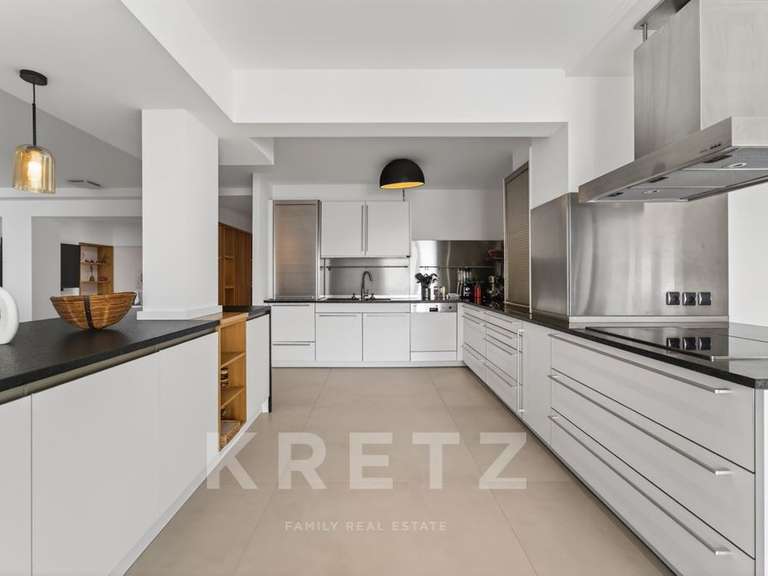 Maison Montpellier - 8 chambres - 658m²