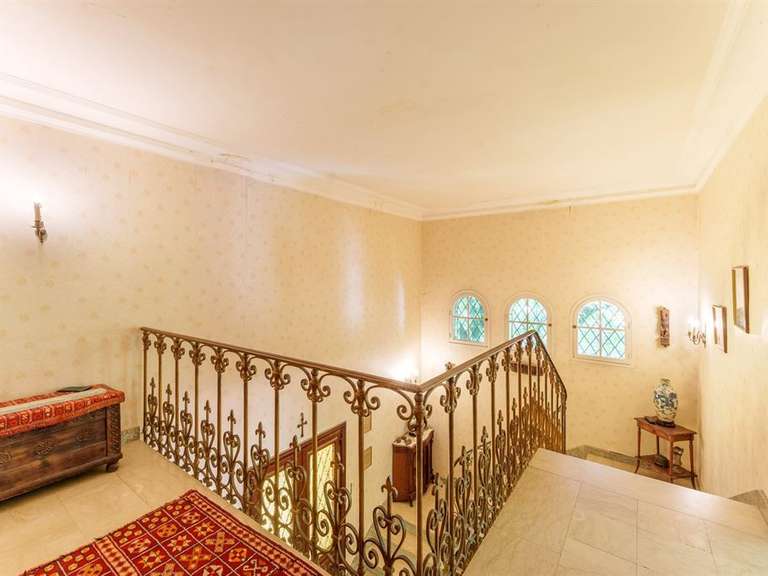 Maison Montpellier - 7 chambres - 244m²