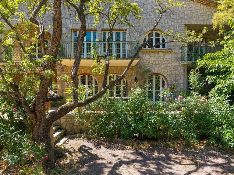 Maison Montpellier - 7 chambres - 244m²