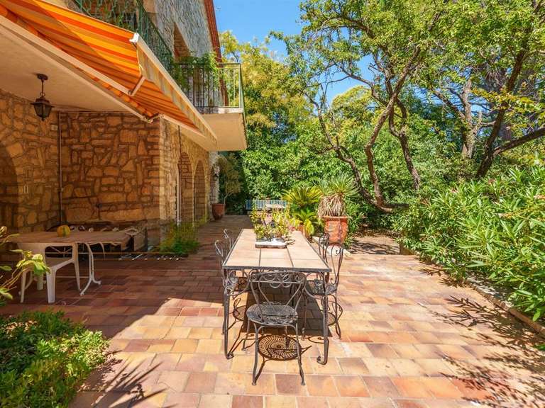 Maison Montpellier - 7 chambres - 244m²
