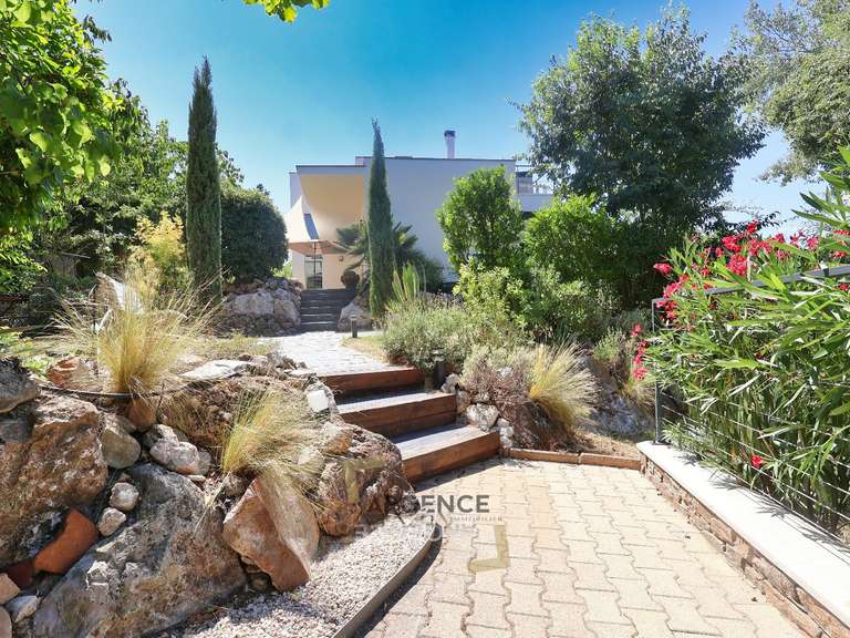 Maison Montpellier - 5 chambres - 142m²