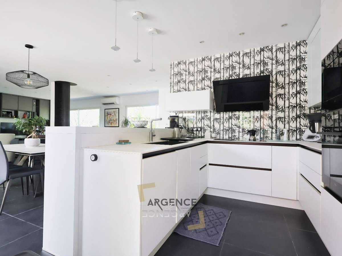 House Montpellier