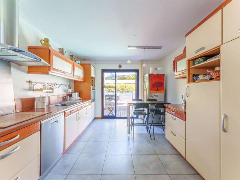Maison Montpellier - 6 chambres - 217m²