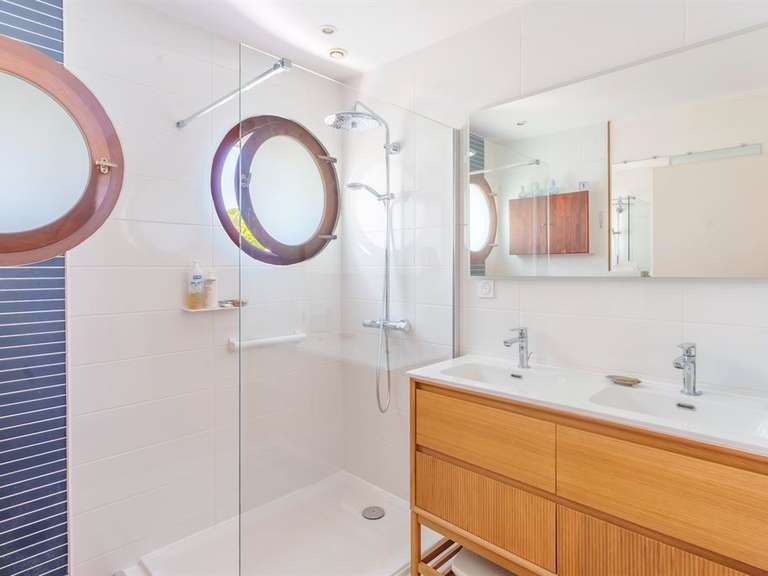 Maison Montpellier - 6 chambres - 217m²