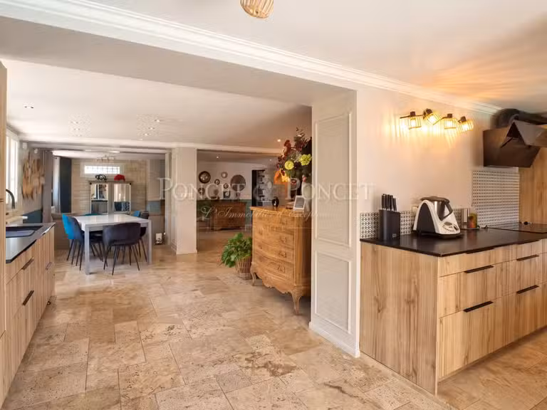 Maison Montpellier - 5 chambres - 239m²