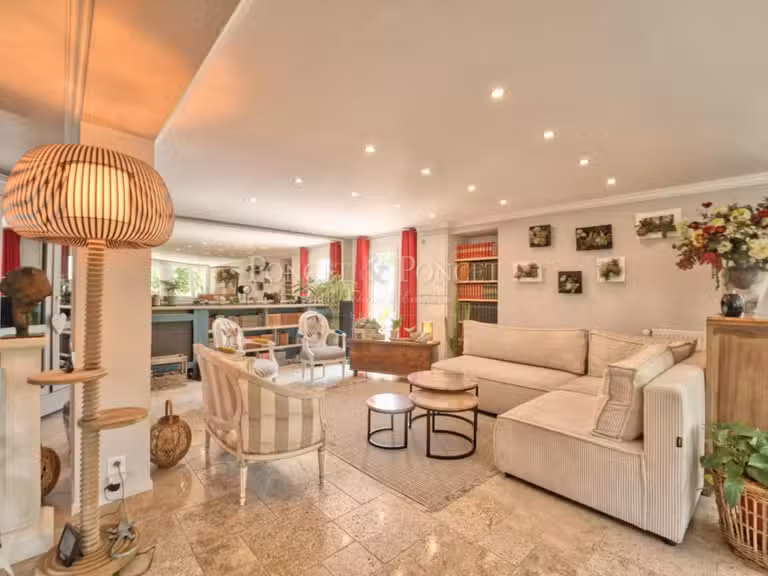 Maison Montpellier - 5 chambres - 239m²