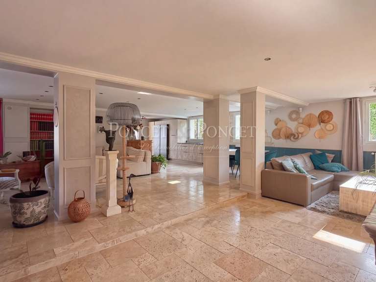 Maison Montpellier - 5 chambres - 239m²