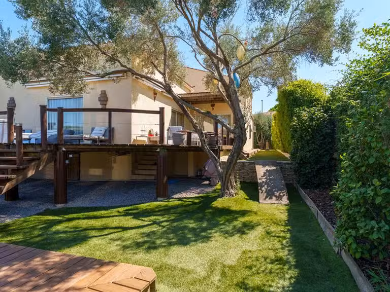 House Montpellier - 4 bedrooms - 270m²