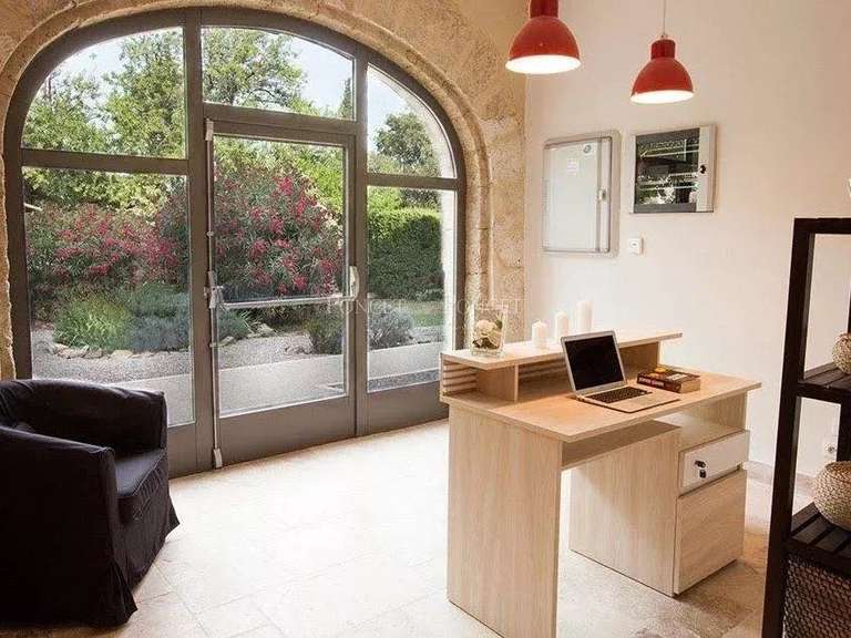 Propriété Montpellier - 20 chambres - 1133m²