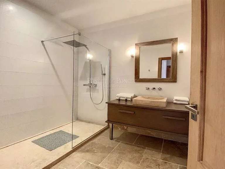 Propriété Montpellier - 20 chambres - 1133m²