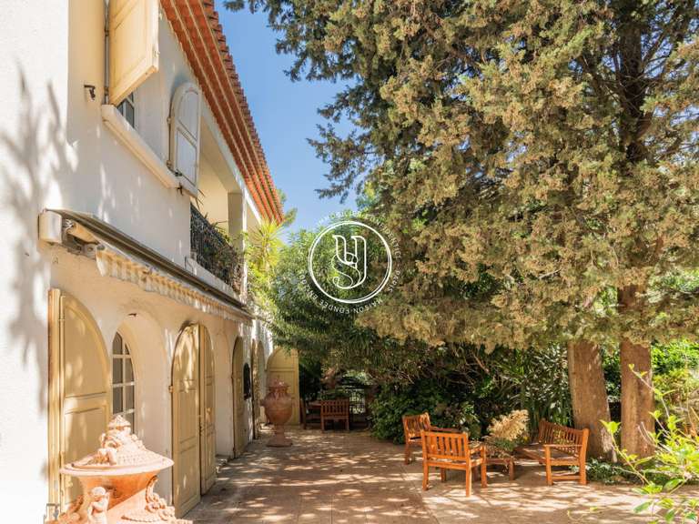 Villa Montpellier - 5 chambres - 420m²