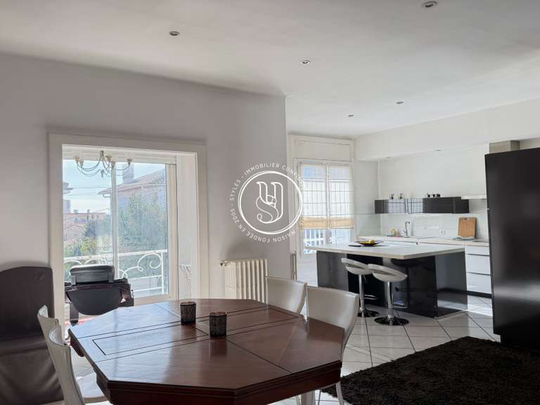 Villa Montpellier - 5 bedrooms - 226m²