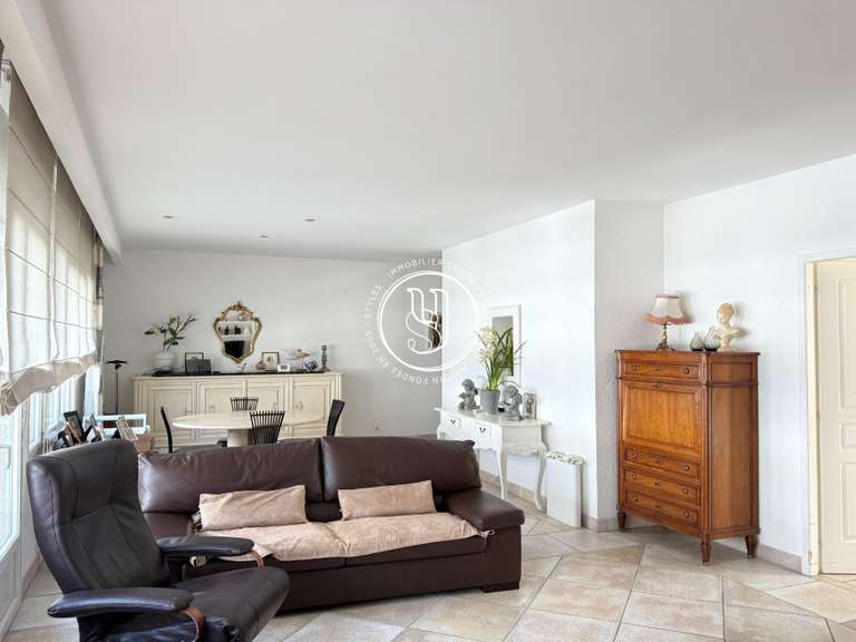 Villa Montpellier - 5 bedrooms - 210m²