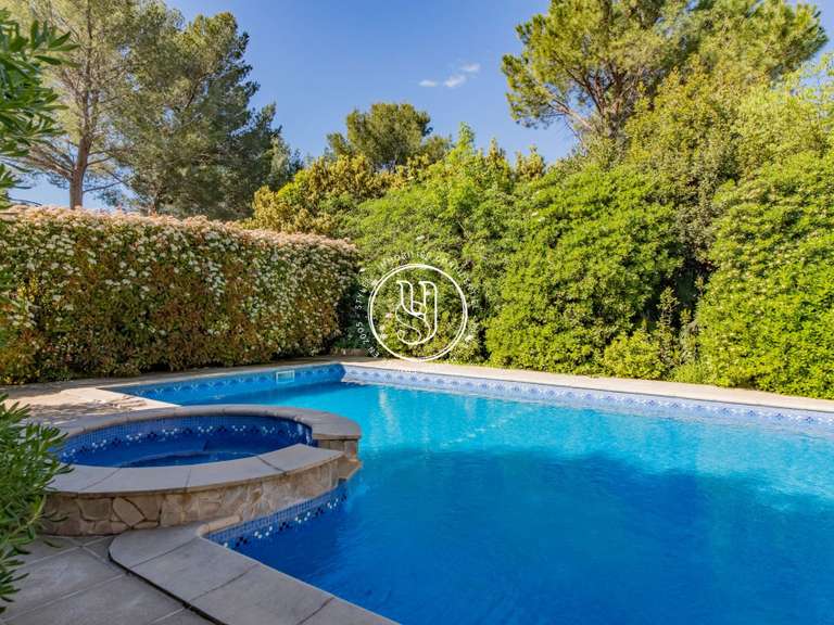 Villa Montpellier - 8 bedrooms - 307m²