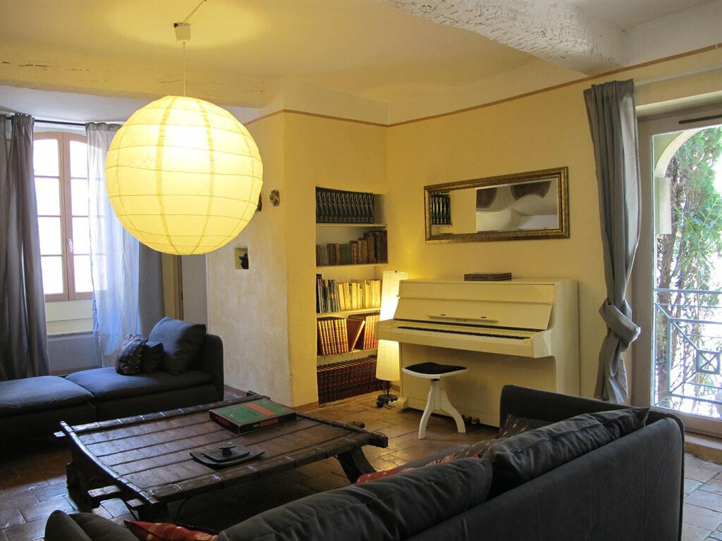 House Montpeyroux