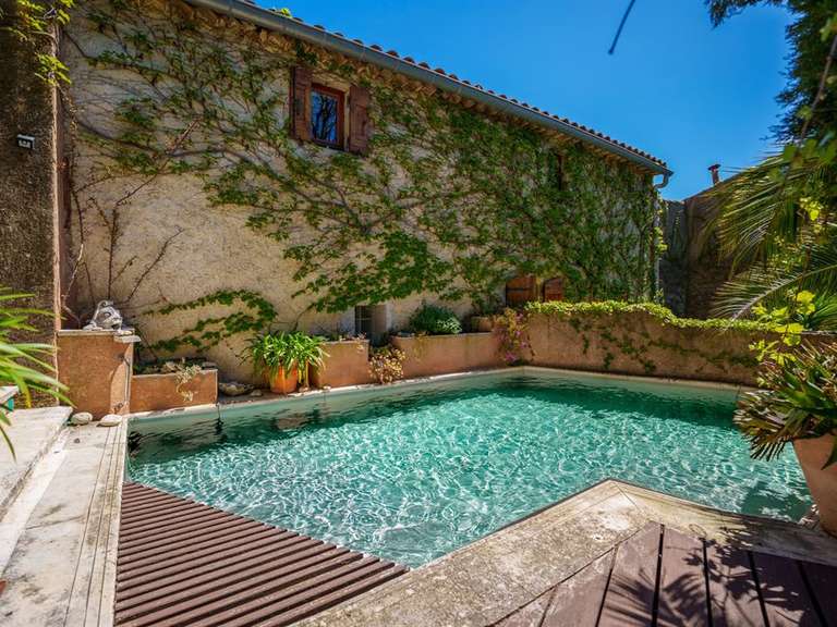 Maison Montpeyroux - 6 chambres - 323m²