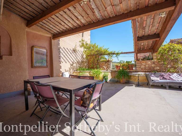 Maison Montpeyroux - 6 chambres - 323m²