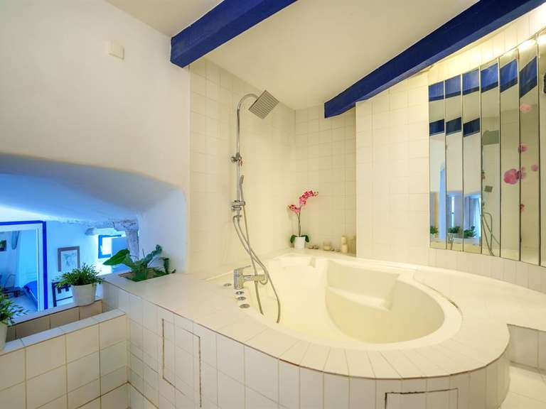 Maison Montpeyroux - 6 chambres - 323m²