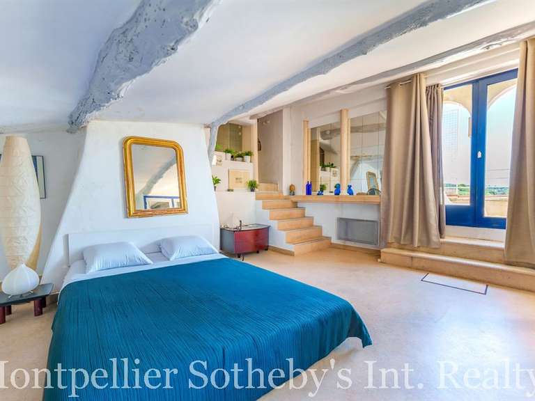 Maison Montpeyroux - 6 chambres - 323m²