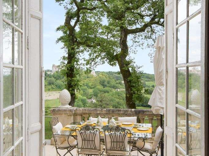 Castle Montpezat-de-Quercy - 9 bedrooms - 700m²