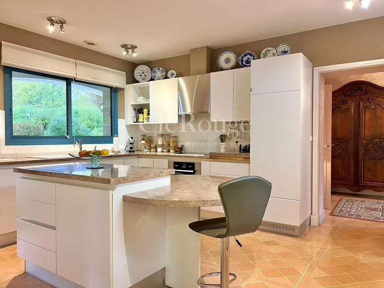 Propriété Montpon-Ménestérol - 3 chambres - 347m²