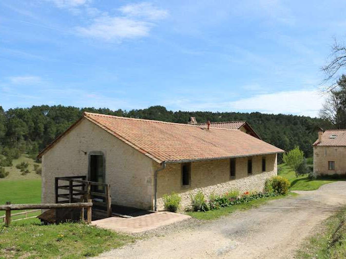 Propriété Montrem - 16 chambres