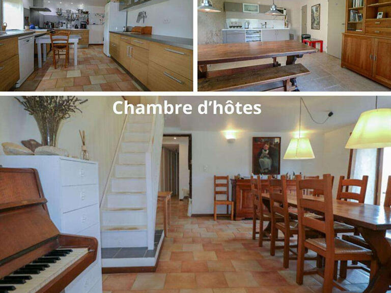 Propriété Montrem - 16 chambres
