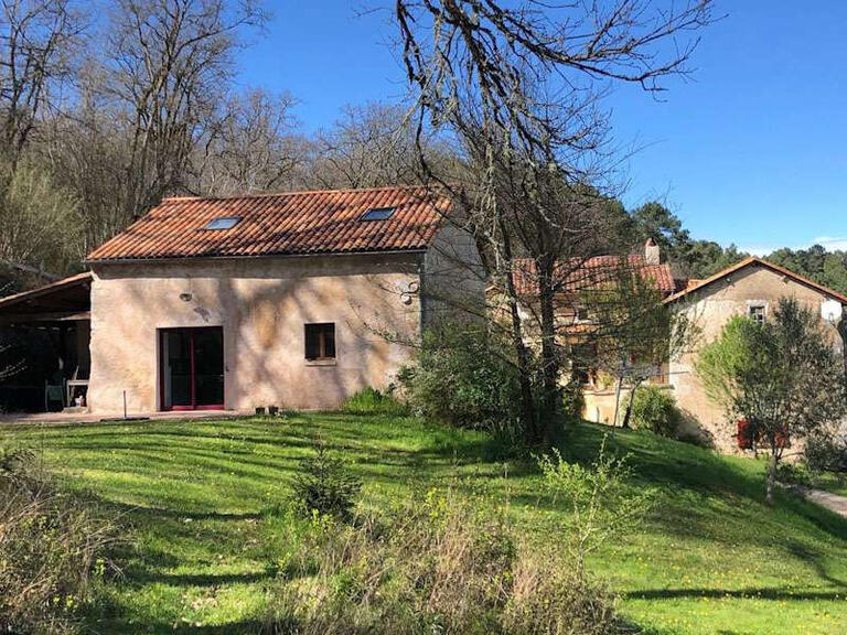Propriété Montrem - 16 chambres