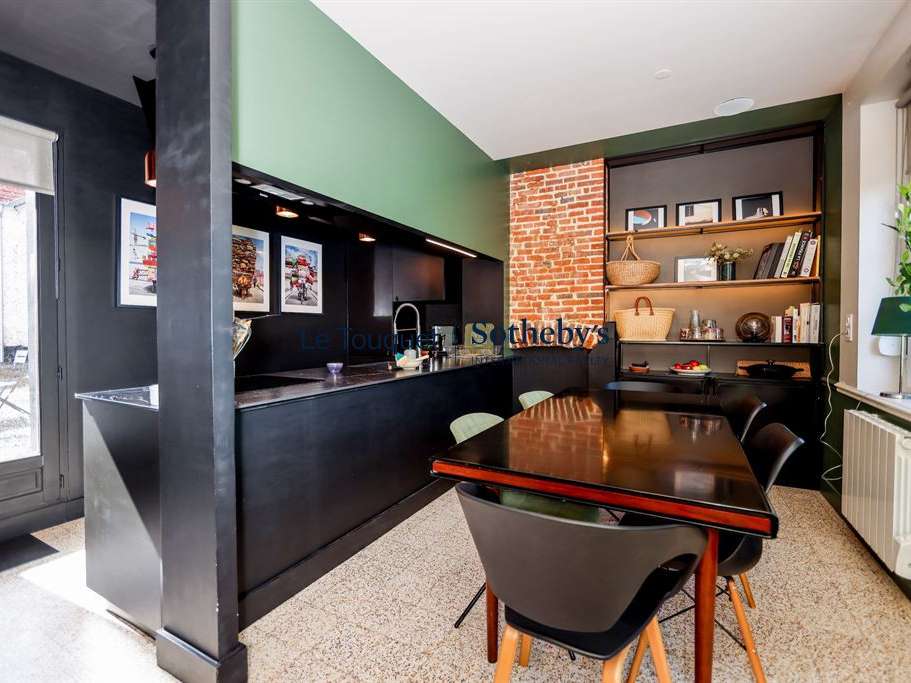 House Montreuil