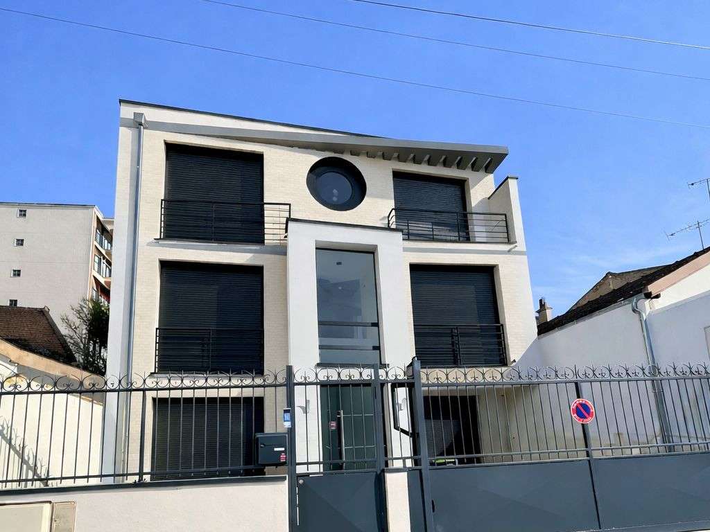 Maison Montreuil