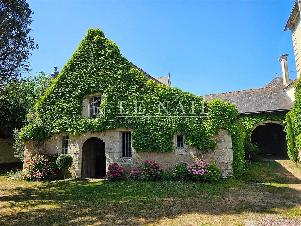 Hôtel particulier Montreuil-Bellay