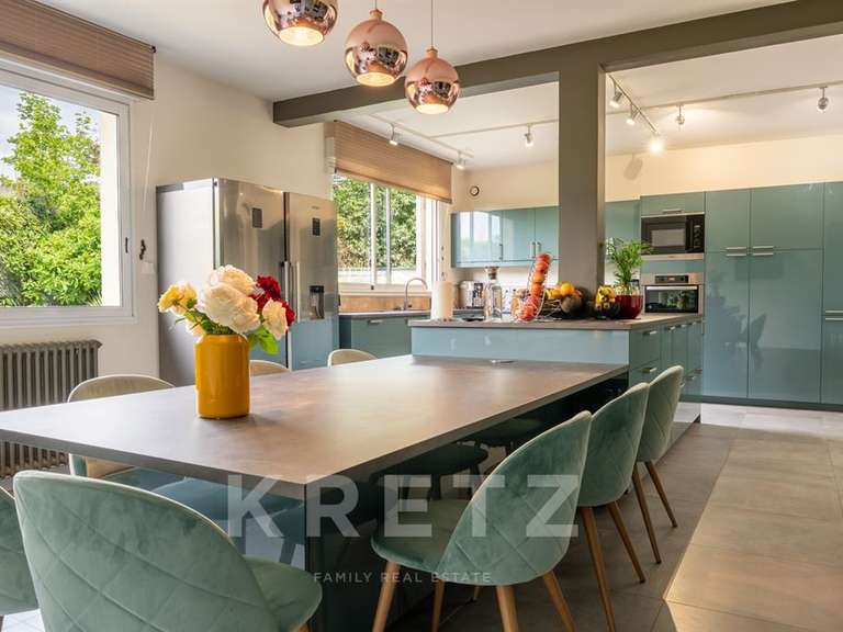 Maison Montreuil-le-Gast - 6 chambres - 300m²