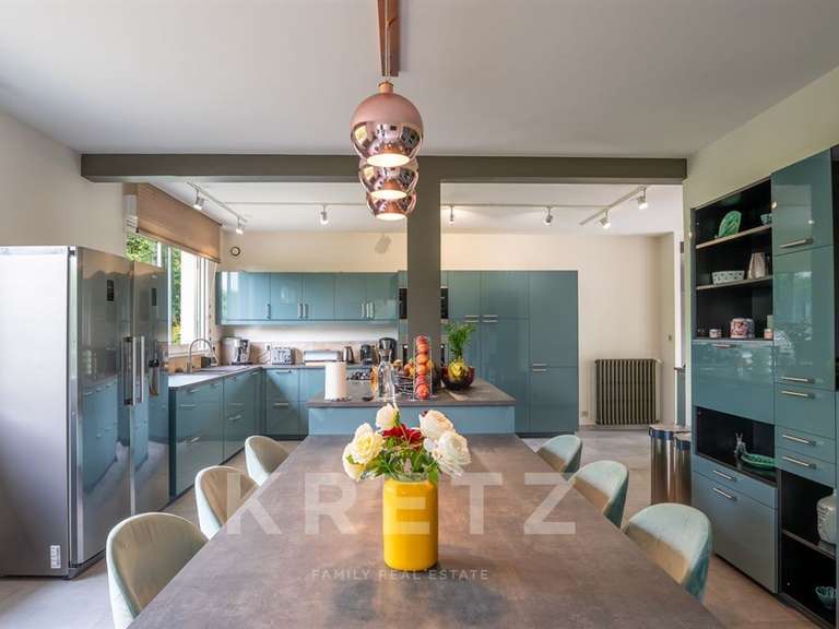Maison Montreuil-le-Gast - 6 chambres - 300m²