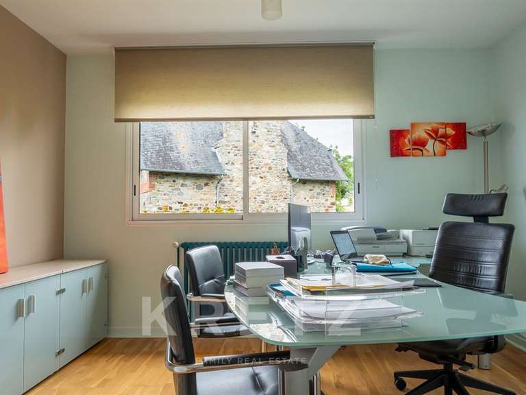 Maison Montreuil-le-Gast - 6 chambres - 300m²