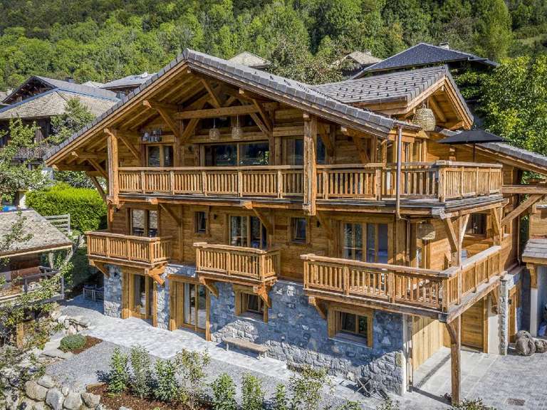 Maison Montriond - 370m²