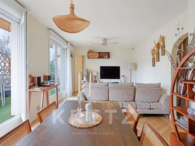 Appartement Montrouge - 3 chambres - 137m²