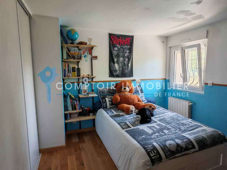 Maison Montségur-sur-Lauzon - 6 chambres - 212m²