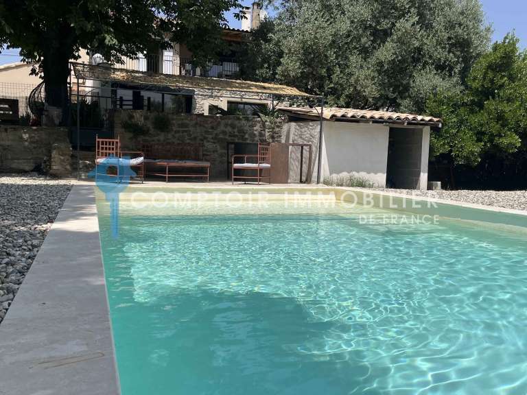 Maison Montségur-sur-Lauzon - 6 chambres - 212m²