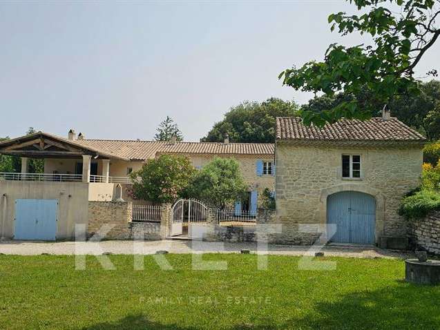 Maison Montségur-sur-Lauzon - 4 chambres - 250m²