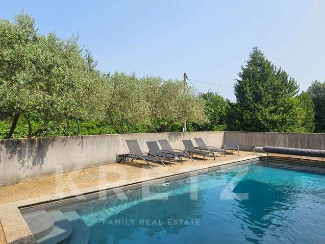 Maison Montségur-sur-Lauzon - 4 chambres - 250m²