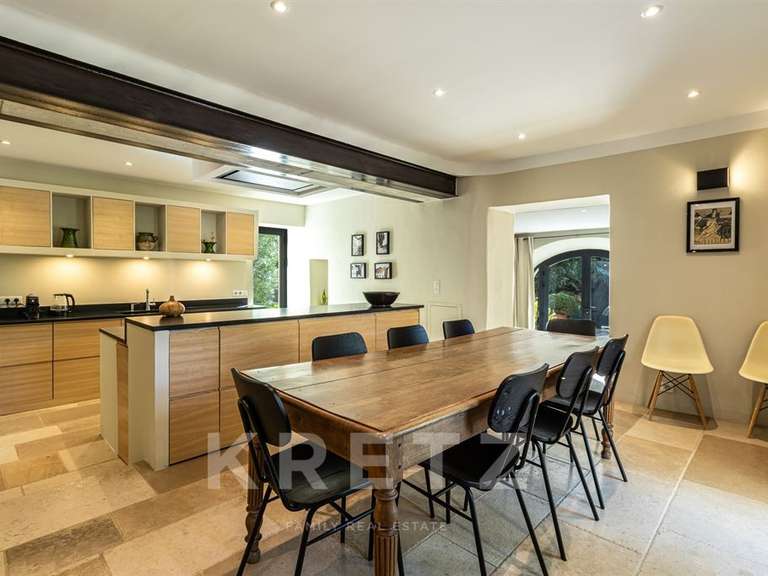 Maison Montségur-sur-Lauzon - 6 chambres - 355m²