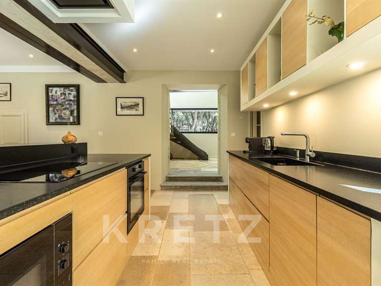 Maison Montségur-sur-Lauzon - 6 chambres - 355m²