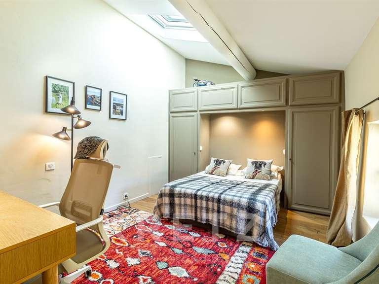 Maison Montségur-sur-Lauzon - 6 chambres - 355m²