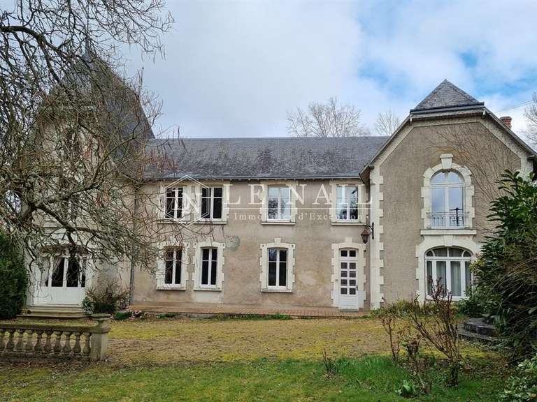 Maison Château-du-Loir - 8 chambres - 660m²