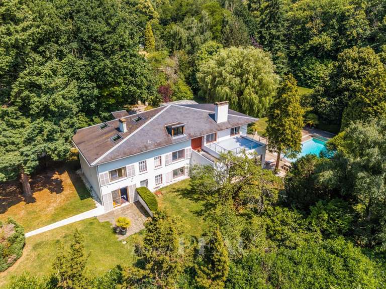 Maison Morainvilliers - 7 chambres - 519m²