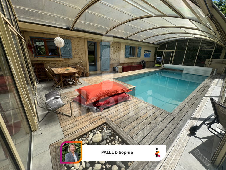 Maison Morangles - 4 chambres - 261m²