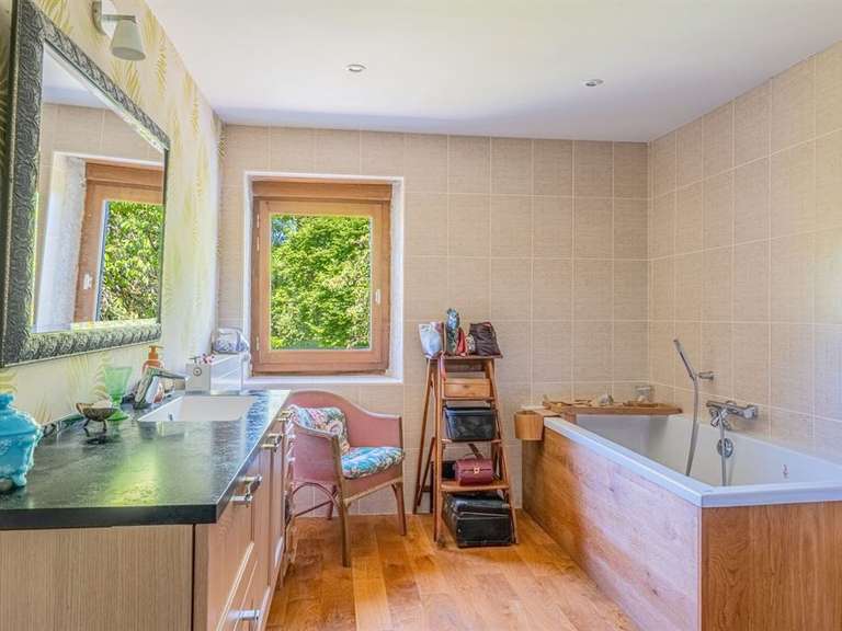 Maison Morestel - 4 chambres - 250m²