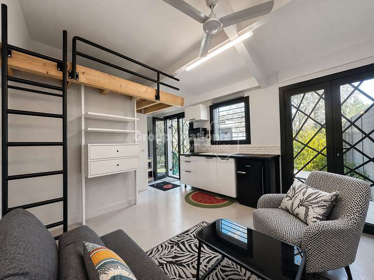 Maison Morières-lès-Avignon - 3 chambres - 187m²
