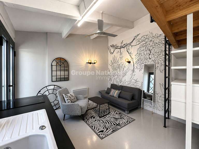 Maison Morières-lès-Avignon - 2 chambres - 187m²