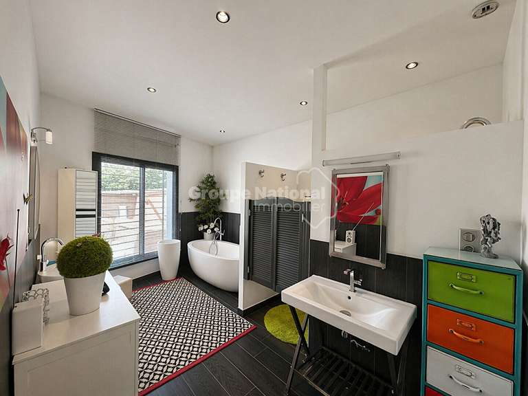 Maison Morières-lès-Avignon - 2 chambres - 187m²